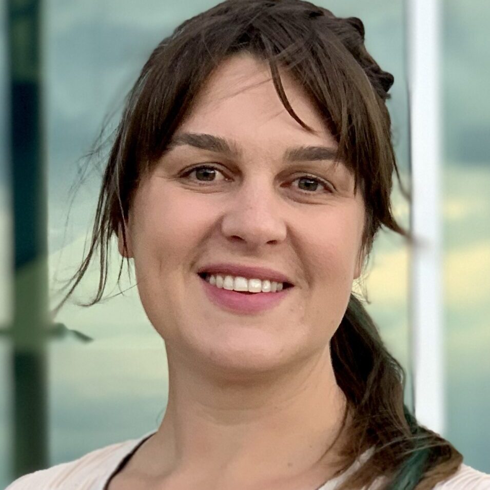 Haley smiles in her headshot